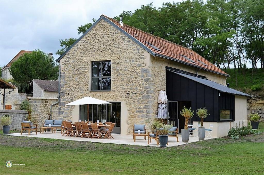 Bed and Breakfast Domaine Du Pont Salmois Neuil Exteriér fotografie