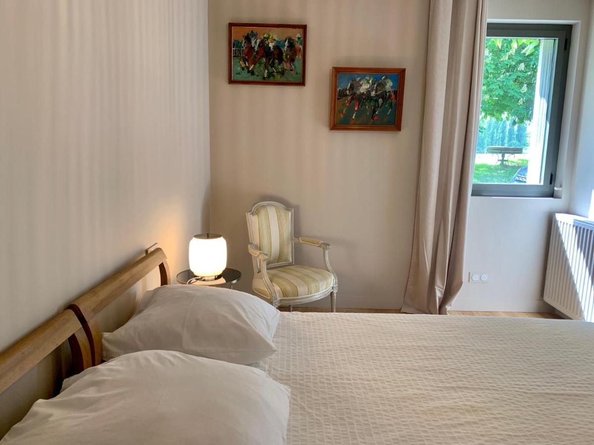Bed and Breakfast Domaine Du Pont Salmois Neuil Exteriér fotografie